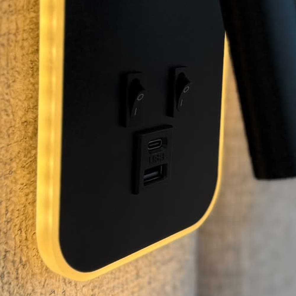Schakelaars, USB-C- en USB-aansluiting op de leeslamp van de Mirelia